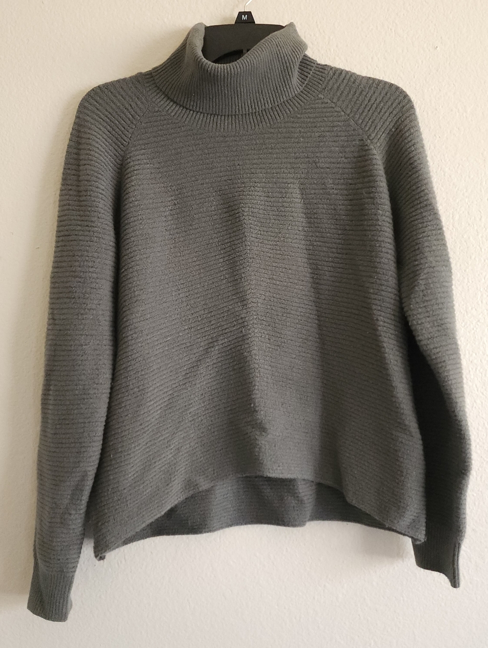 KUHL Solace Merino Wool Blend Ribbed Turtleneck Sweater Olive Green S